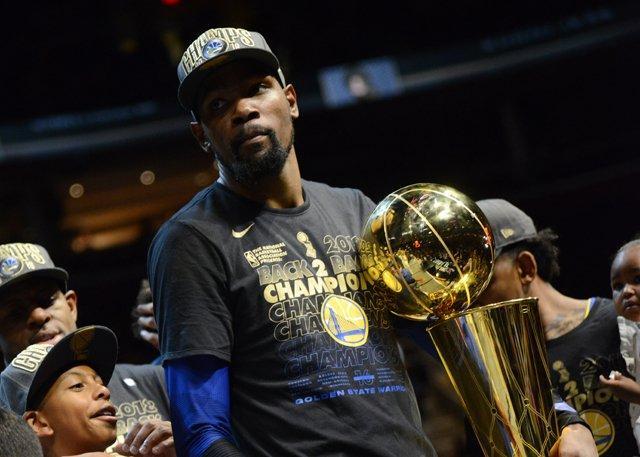 足以让转会 足以让转会