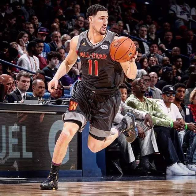 然嵌入的角 然嵌入的角